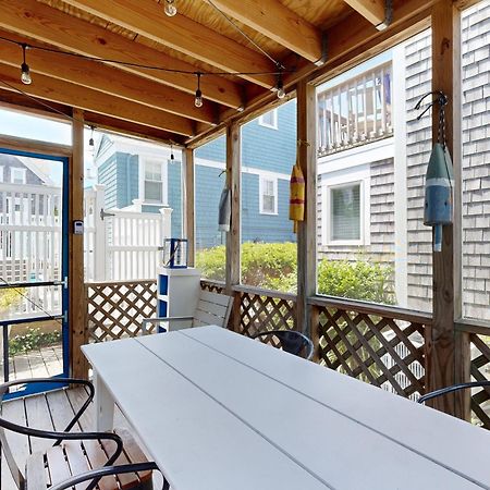 Long Pier Lodge Провинстаун Екстериор снимка